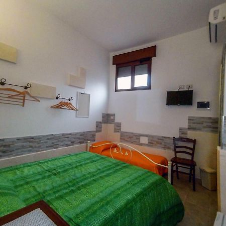 Cala Del Conte B&B อาเวตรานา ภายนอก รูปภาพ